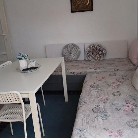Apartament Levski Varna Buitenkant foto